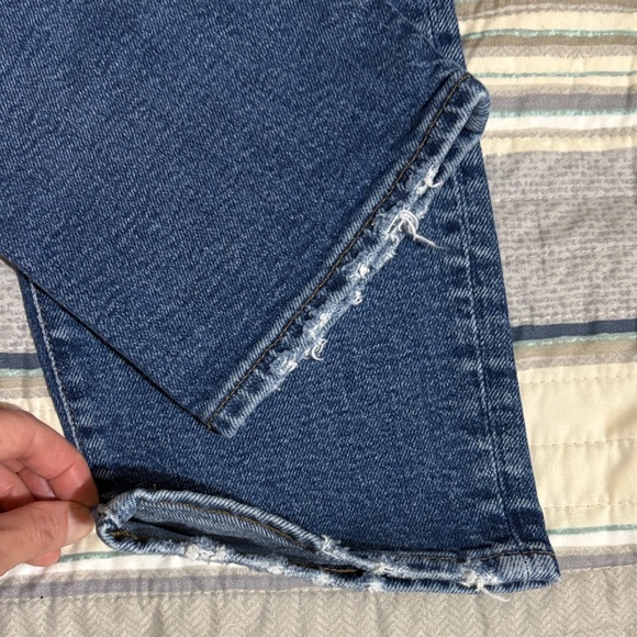 Madewell Women's Mid-Rise Classic straight Blue Jeans - Picture 6 of 11